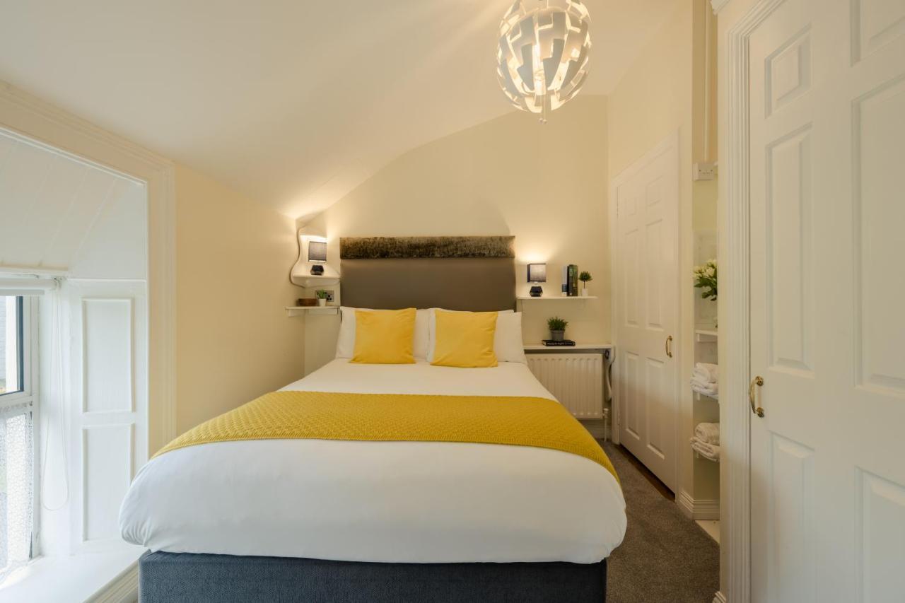 The Waterfront (Adults Only) Hotell Dingle Exteriör bild