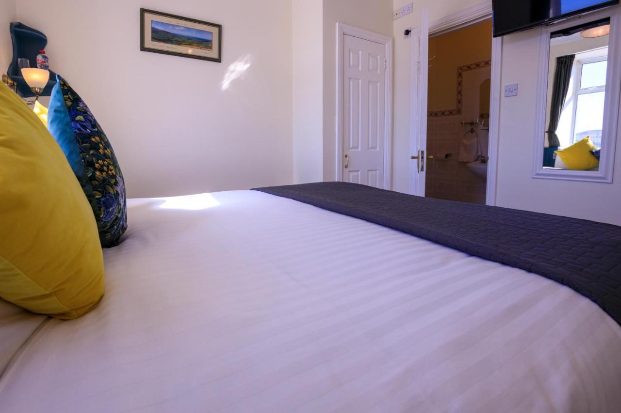 The Waterfront (Adults Only) Hotell Dingle Exteriör bild